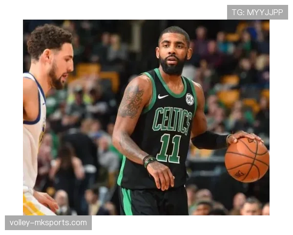 罗伊无球跑动撕裂防线，关键回合得分占比显著提升